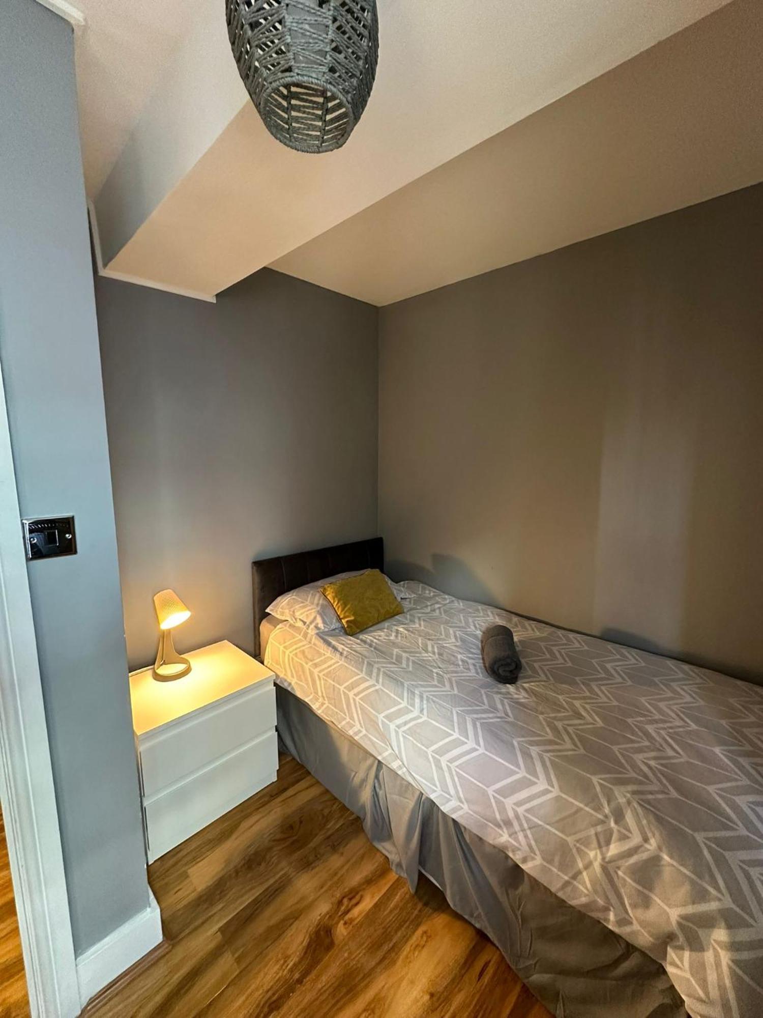 Lovely 2 Bedrooms Apartment London Kültér fotó