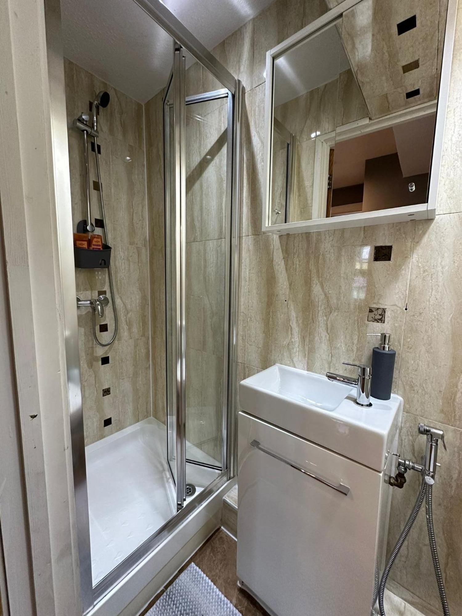 Lovely 2 Bedrooms Apartment London Kültér fotó